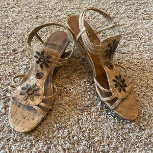 Women’s Sandals